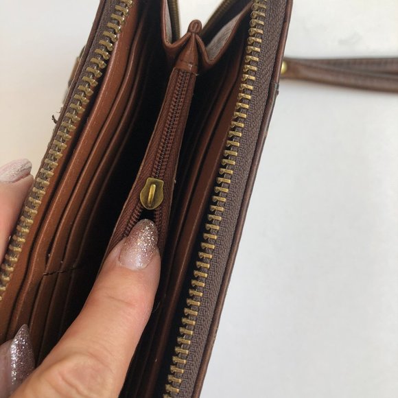 Fossil Brown Leather Croc Embossed Amanda Zip Around Wallet / Wristlet Timeless - Picture 17 of 17